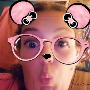 Meet your Posher, Roshena